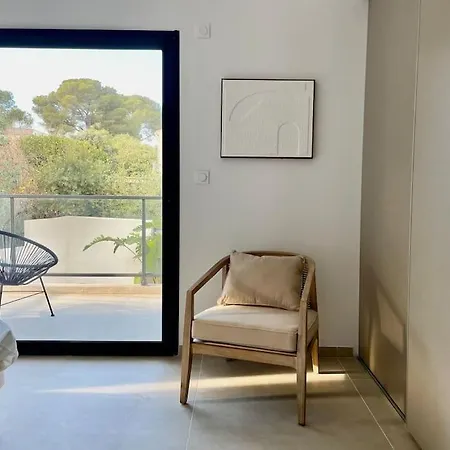 3 Bedroom With Private Pool Villa *